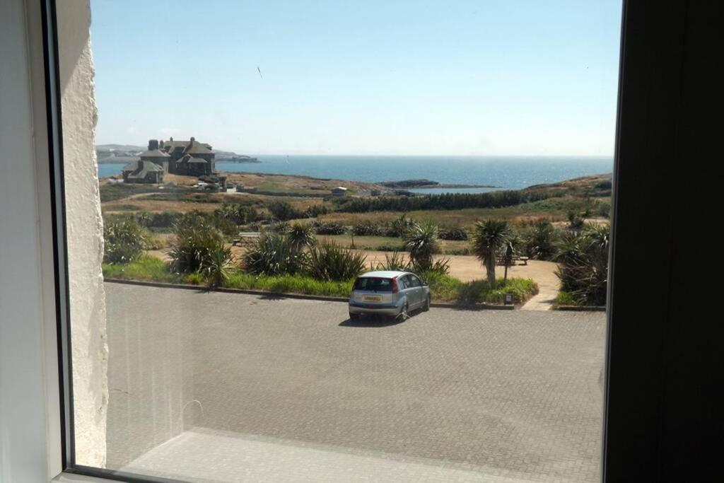 Plas Darien-3 Bed Apt- Sea Views - Sleeps 5 Trearddur Luaran gambar