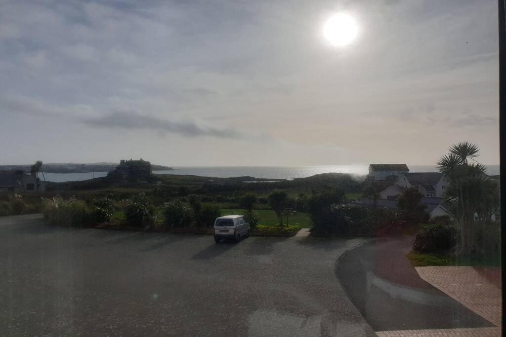 Plas Darien-3 Bed Apt- Sea Views - Sleeps 5 Trearddur Luaran gambar