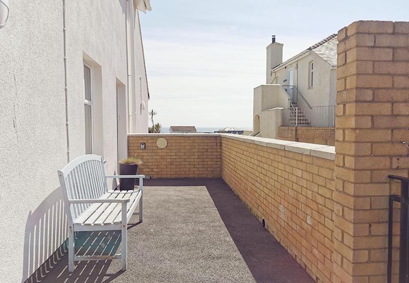 Plas Darien-3 Bed Apt- Sea Views - Sleeps 5 Trearddur Luaran gambar